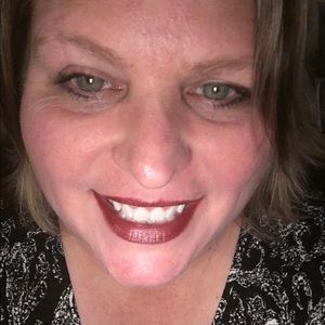 Meet your Posher, Angelangela